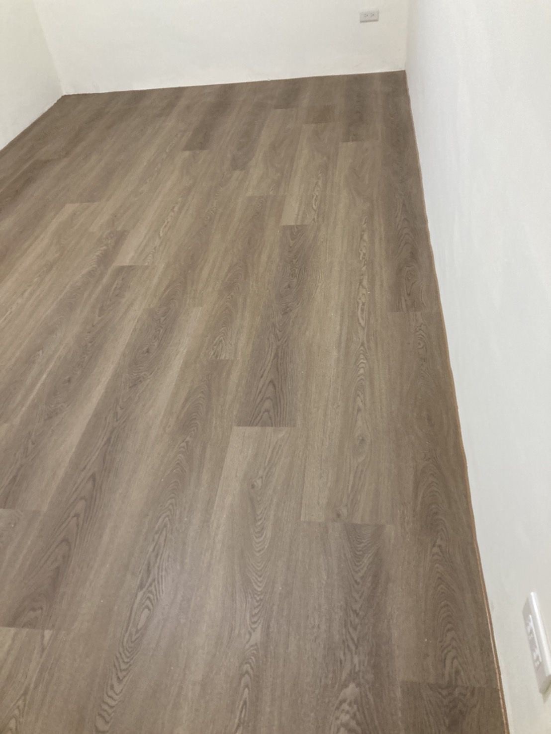 EB07 / BB11(4V倒角)