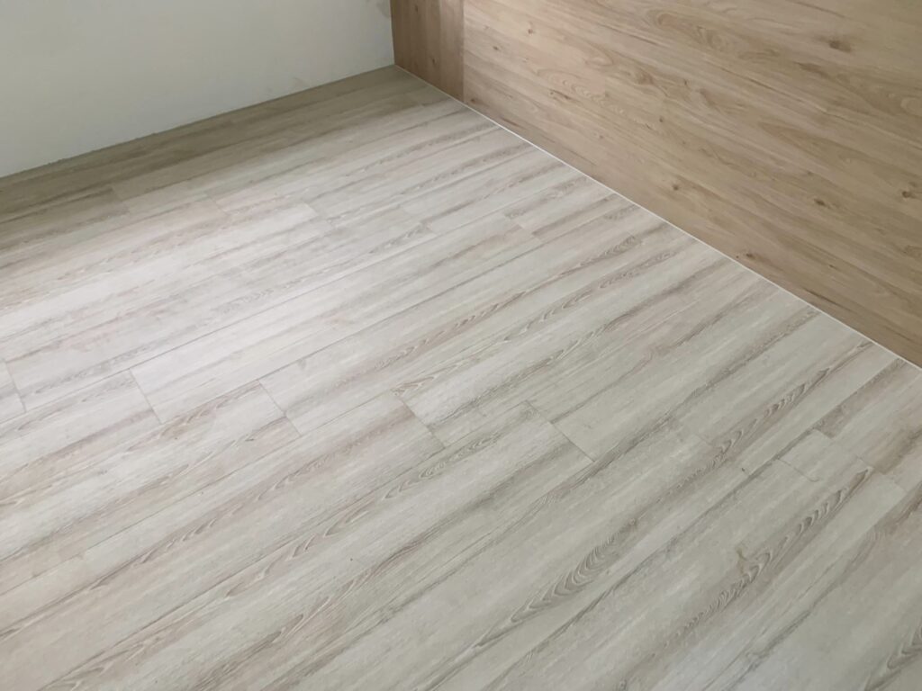 木地板推薦｜阿曼橡木洗白｜廣德地板