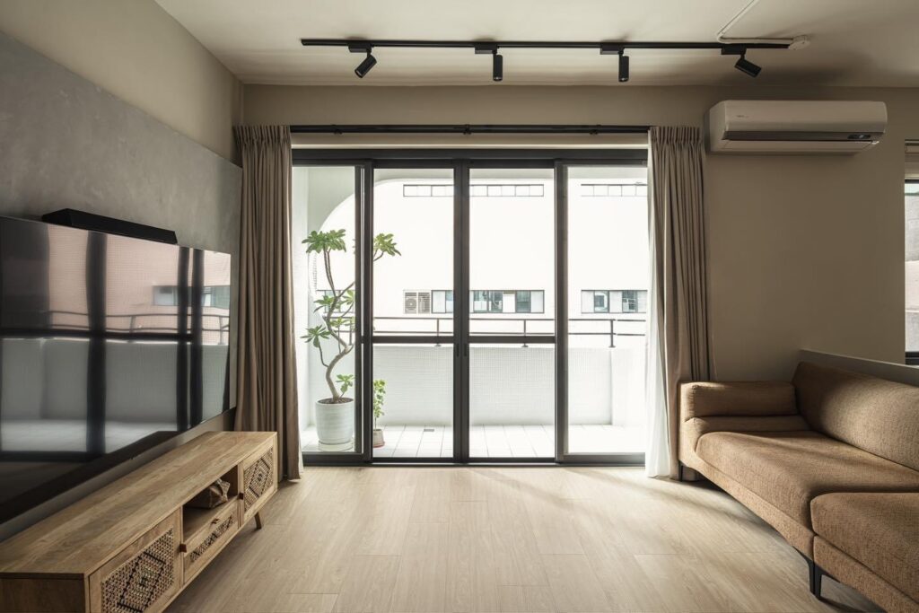 木地板推薦｜寧靜生活的序曲：廣德炭化木地板，法規合宜，噪音悄然遠離｜廣德地板