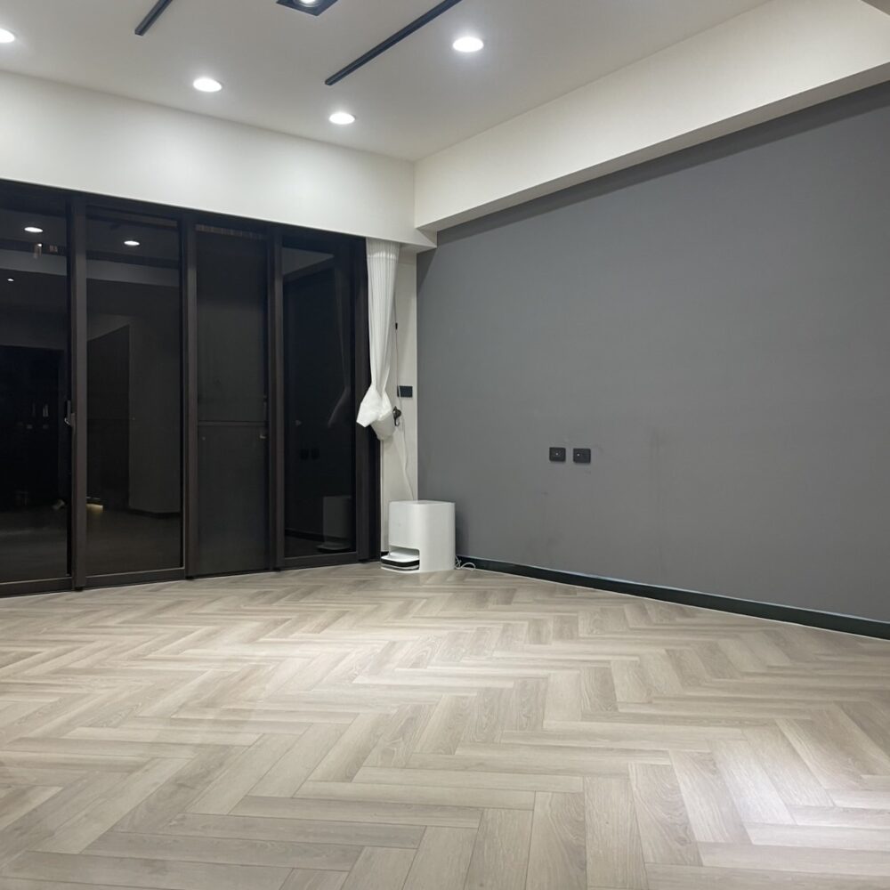 奶茶橡木-人字拼