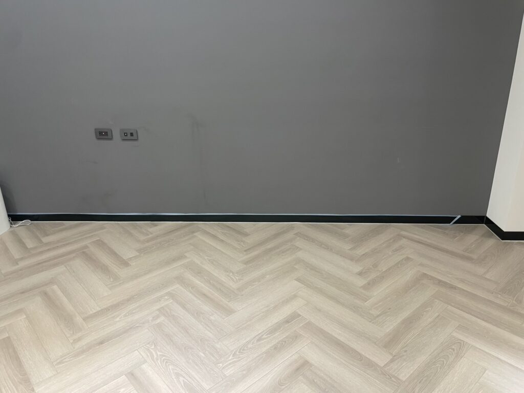 奶茶橡木-人字拼