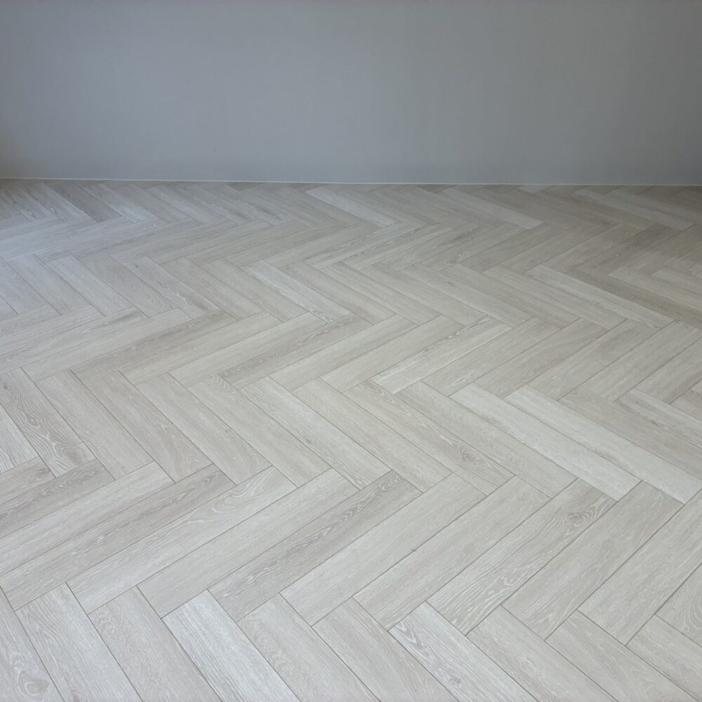 北歐白橡-人字拼