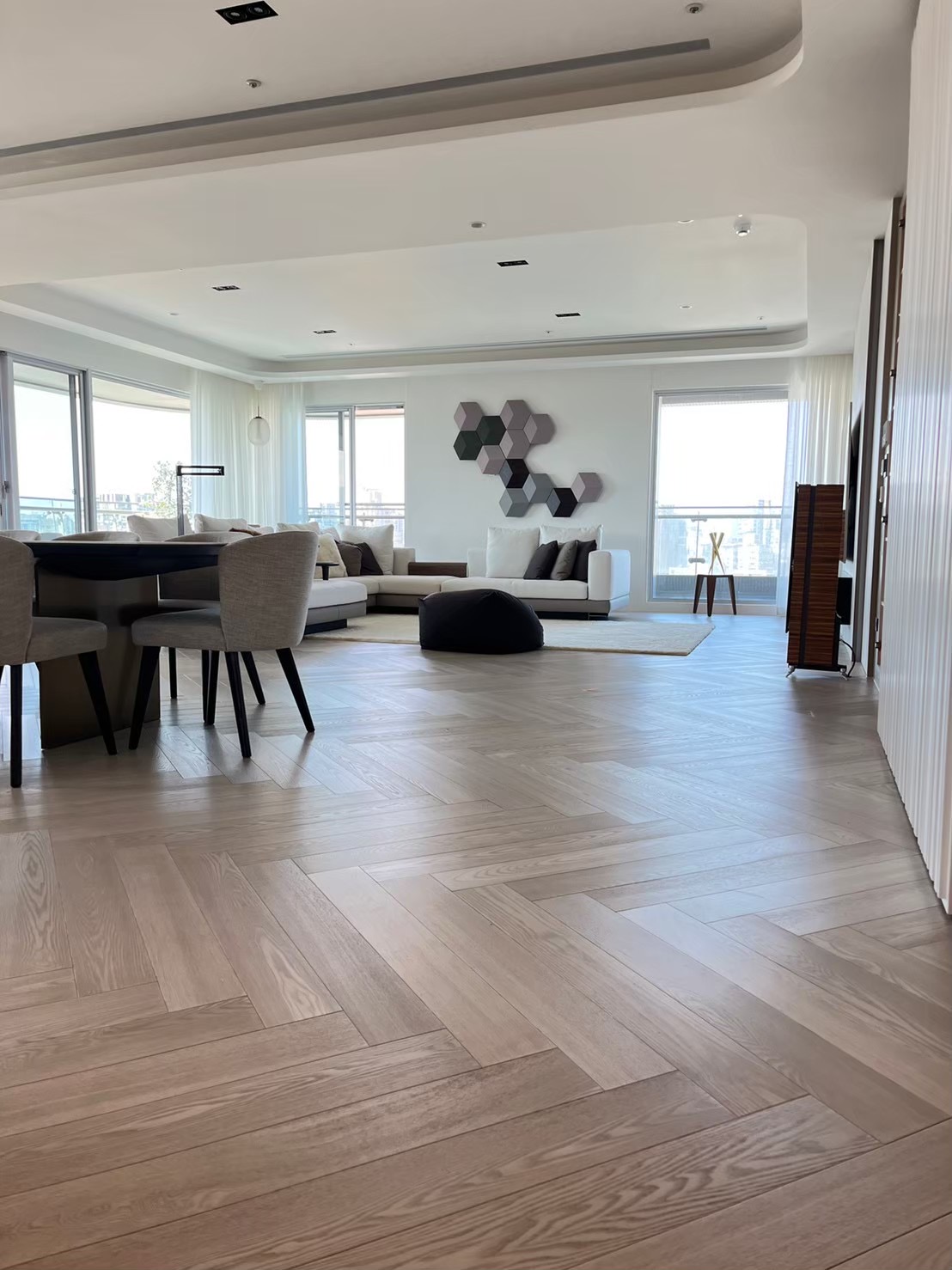 手刮人字拼 訂製色